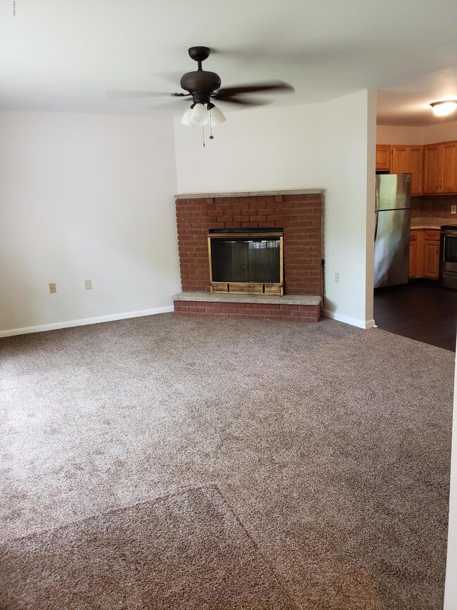 2237 Eagle Path, Bushkill, PA 18324 - photo 6