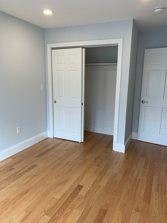 806 E 3rd St unit 2, Boston, MA 02127 - photo 7