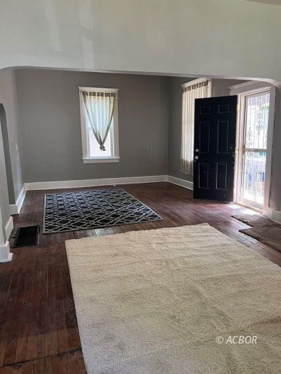 718 West St, Logan, OH 43138 - photo 6