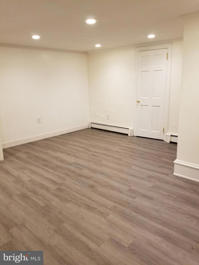 1500 Mineral Spring Rd unit BASEMENT, Reading, PA 19602 - photo 3