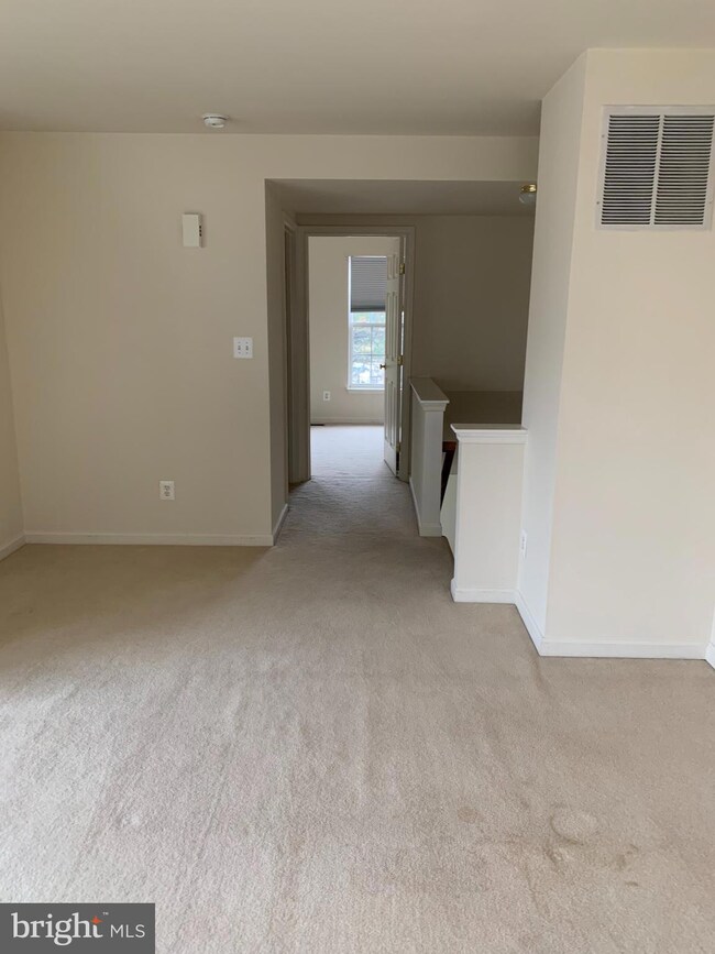 9838 Maitland Loop, Bristow, VA 20136 - photo 5