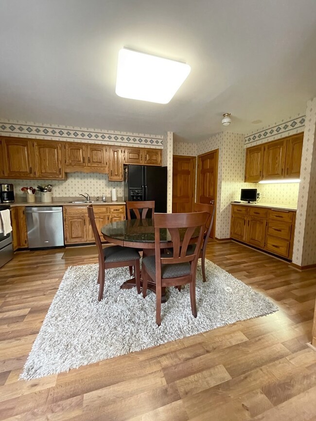 457 Woodhill Dr N, Ashland, OH 44805 - photo 7