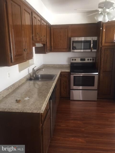 607 N Armistead St unit 607, Alexandria, VA 22312 - photo 4