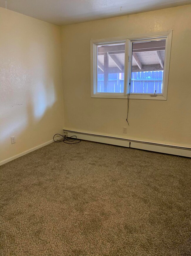 3504 Wyoming Dr unit 2, Anchorage, AK 99517 - photo 5