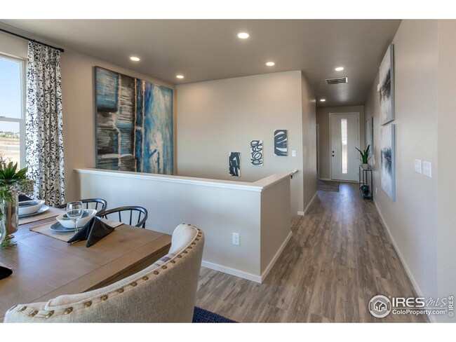 EXAMPLE PHOTO: HALLWAY