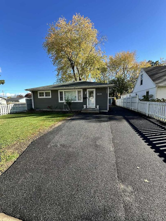 2407 Gideon Ave, Zion, IL 60099 - photo 3