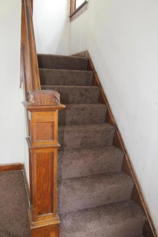 438 S Eureka Ave, Columbus, OH 43204 - photo 3