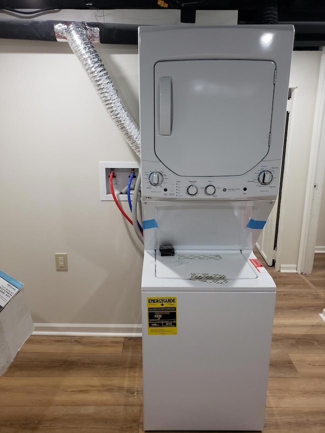 1053 Pine Tree Dr, Ann Arbor, MI 48103 - photo 7