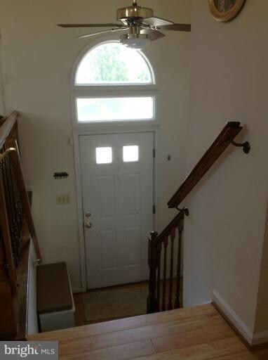 6225 Derby Dr, Frederick, MD 21703 - photo 2