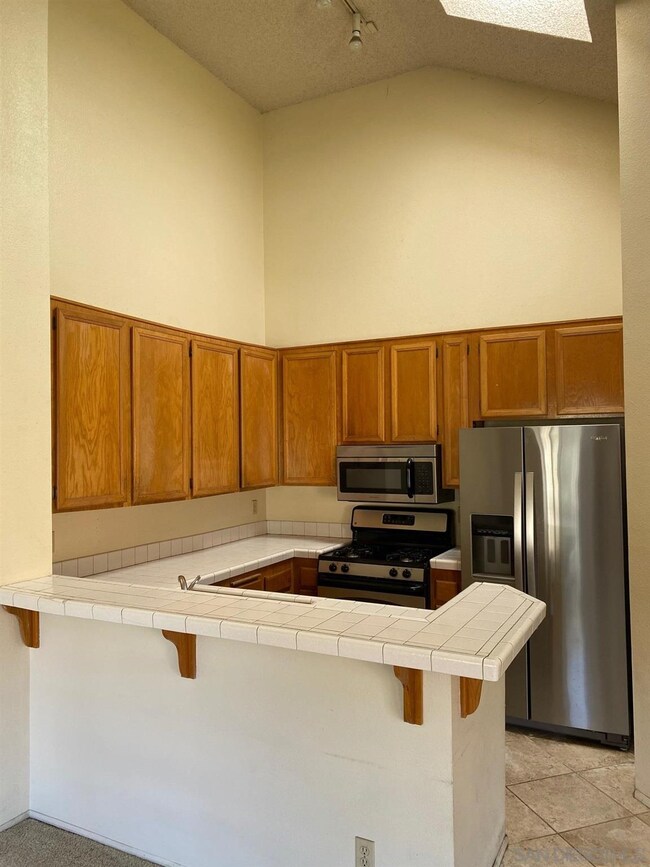 9889 Scripps Westview Way unit 204, San Diego, CA 92131 - photo 4