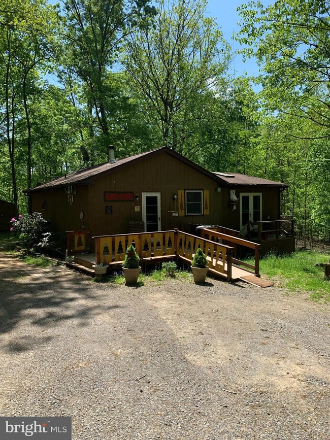1179 Whiskey Still Rd, Berkeley Springs, WV 25411 - photo 2