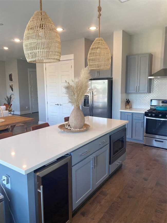 426 Yale Oaks Ln, Houston, TX 77091 - photo 3