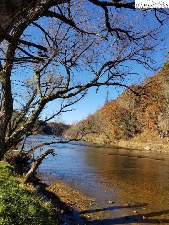 Enjoy river access from the commons area of New Ri