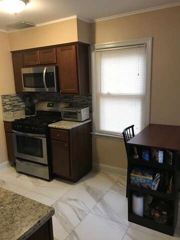 2626 Harrison Place, Waukegan, IL 60085 - photo 3