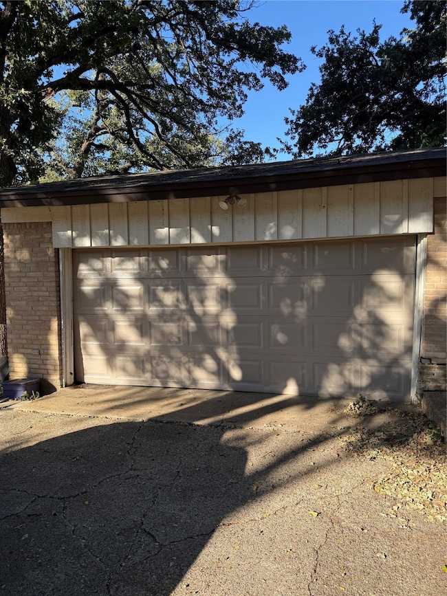 7116 Monterrey Dr, Fort Worth, TX 76112 - photo 7