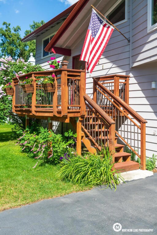Front Entry w/ composite decking