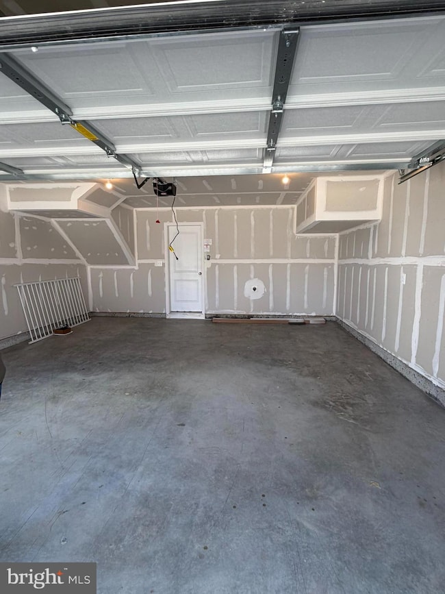 43 Rolling Branch Dr, Ranson, WV 25438 - photo 4