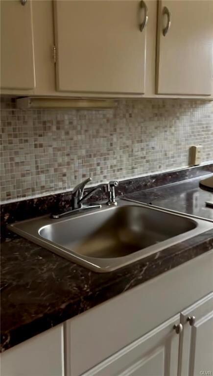 704 6th Ave unit 1, Bethlehem, PA 18018 - photo 3