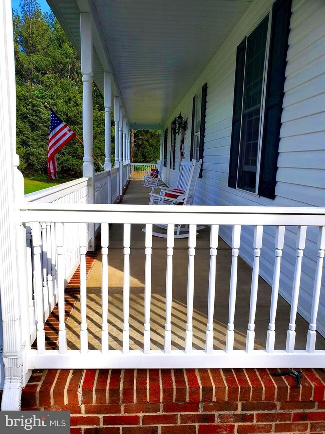 112 Douglas Dr, Middletown, VA 22645 - photo 6