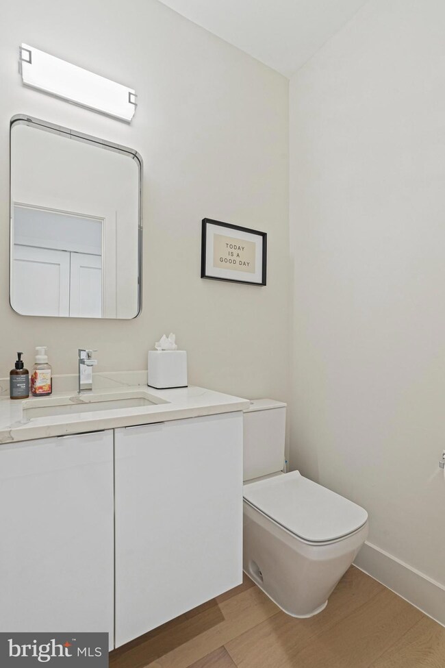 2100 4th St NE unit 1, Washington, DC 20002 - photo 6
