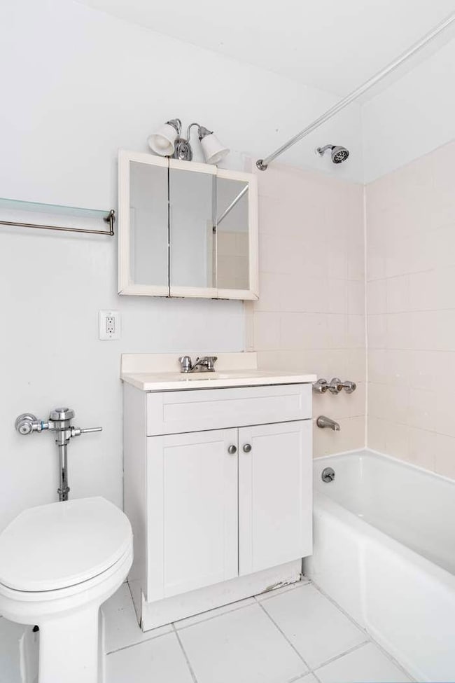 419 E 87th St unit 3A, New York, NY 10128 - photo 6