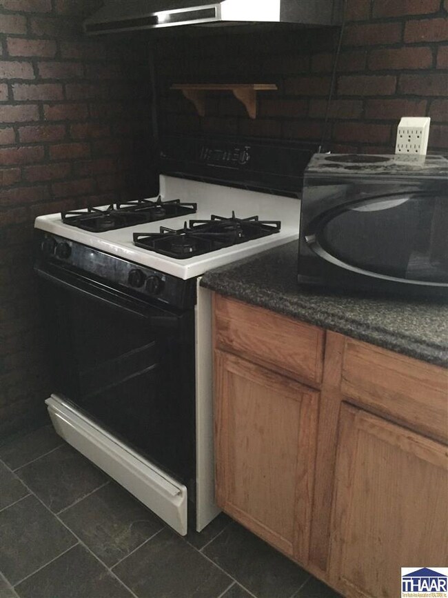 2729 Krumbhaar St, Terre Haute, IN 47802 - photo 4