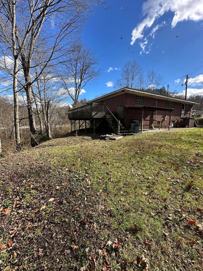 28 Wolfe Ln unit 28, Wriston, WV 25840 - photo 7