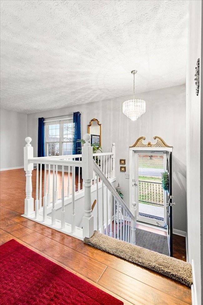 179 Meadow Lark Cir, Corbin, KY 40701 - photo 2