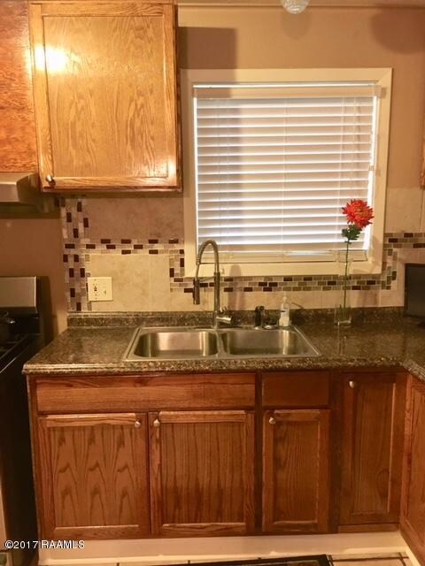 Theresa Kitchen 2