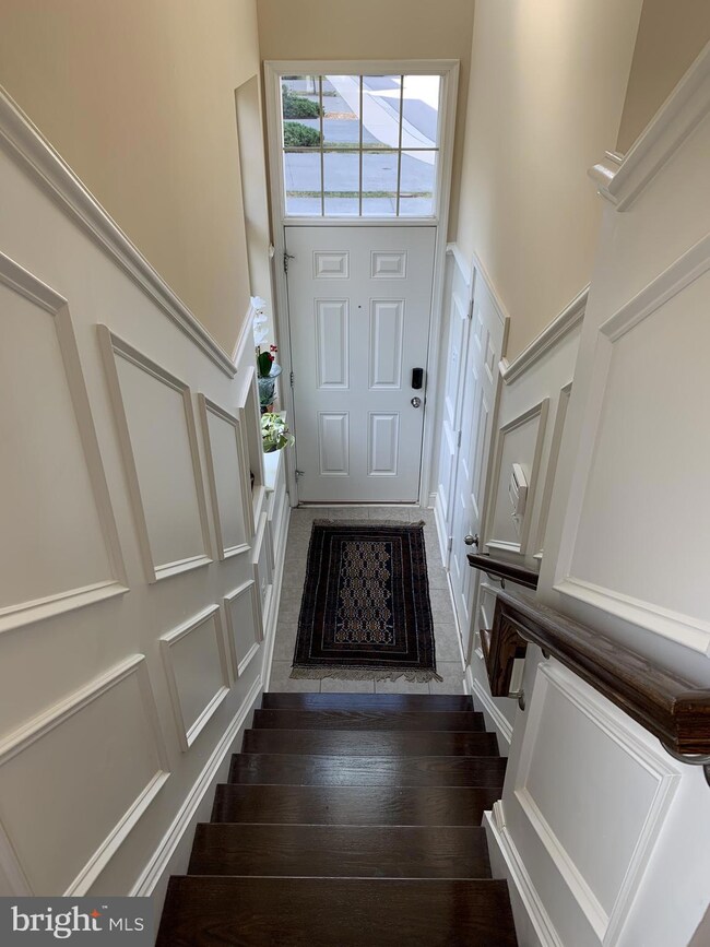 9338 Rock Ripple Ln, Laurel, MD 20723 - photo 2