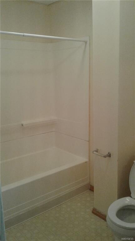 63 8th Ave, North Tonawanda, NY 14120 - photo 6