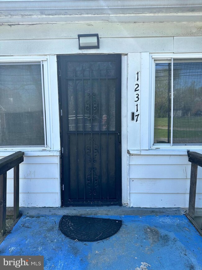 12317 Livingston Rd, Fort Washington, MD 20744 - photo 7