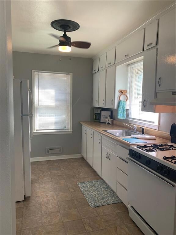 3339 E University Ave, Des Moines, IA 50317 - photo 6