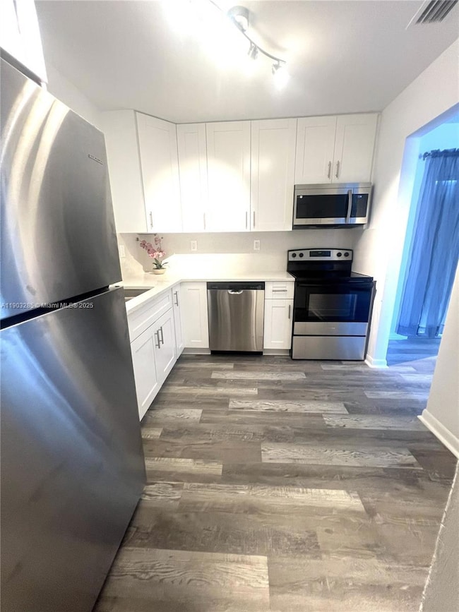 Brand new kitchen cupboards, quartz countertop, new stainless steel appliances