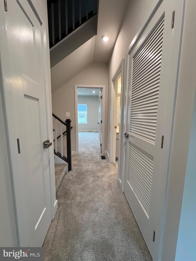 46293 Mount Kellogg Terrace, Sterling, VA 20164 - photo 7