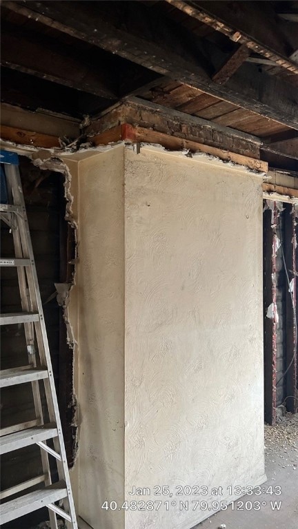 5404 Natrona Way, Pittsburgh, PA 15201 - photo 2