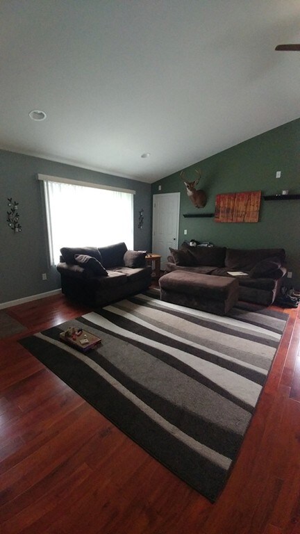 3027 Thorndike St, Palmer, MA 01069 - photo 7