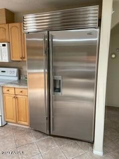 sub zero refrigerator