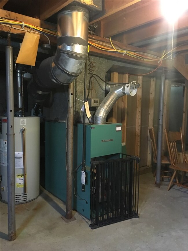 192 Maple Leaf Ln, Shelburne, VT 05482 - photo 7