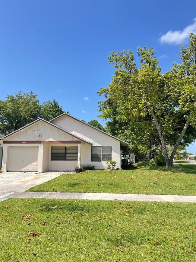 1466 Summit Run Cir, West Palm Beach, FL 33415 - photo 2