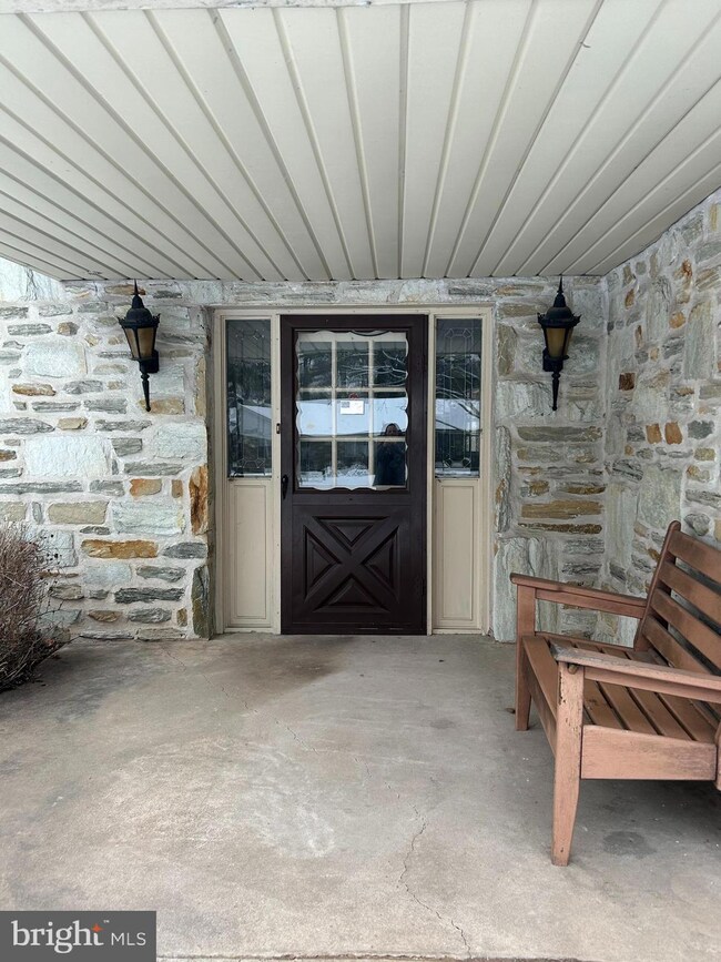 25 Chestnut Rd, Southampton, PA 18966 - photo 3