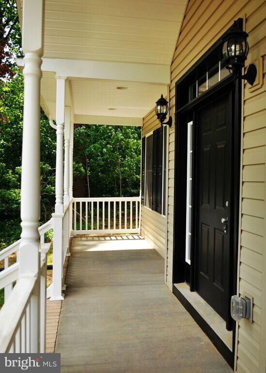 5610 Friendship Rd, Halethorpe, MD 21227 - photo 3