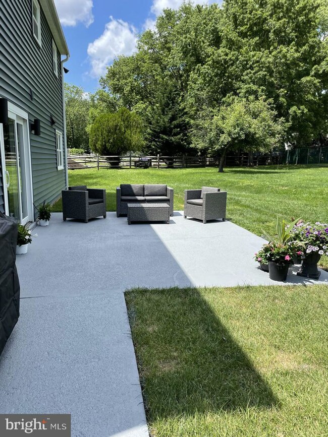 17213 Whites Rd, Poolesville, MD 20837 - photo 3