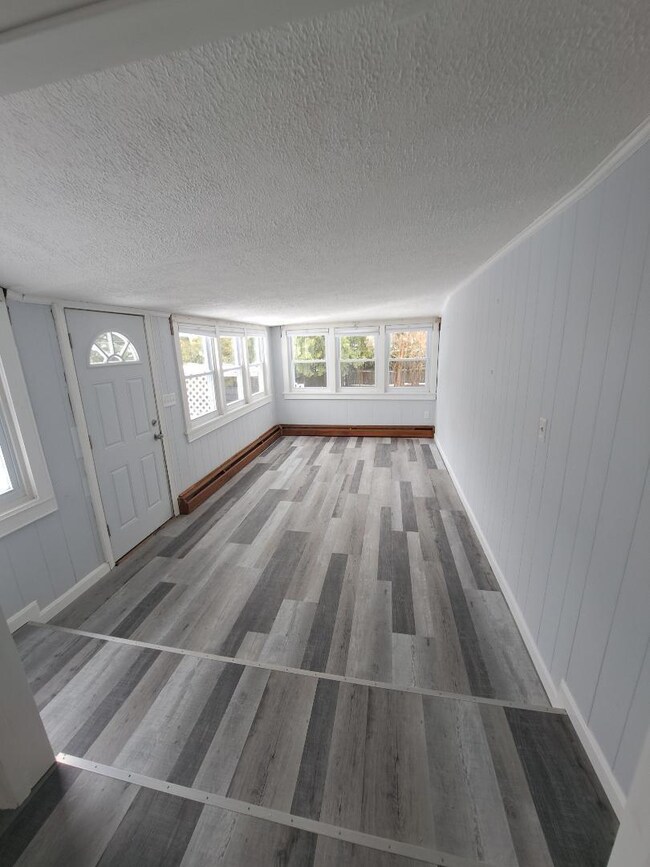 23 Raymond St, Biddeford, ME 04005 - photo 7