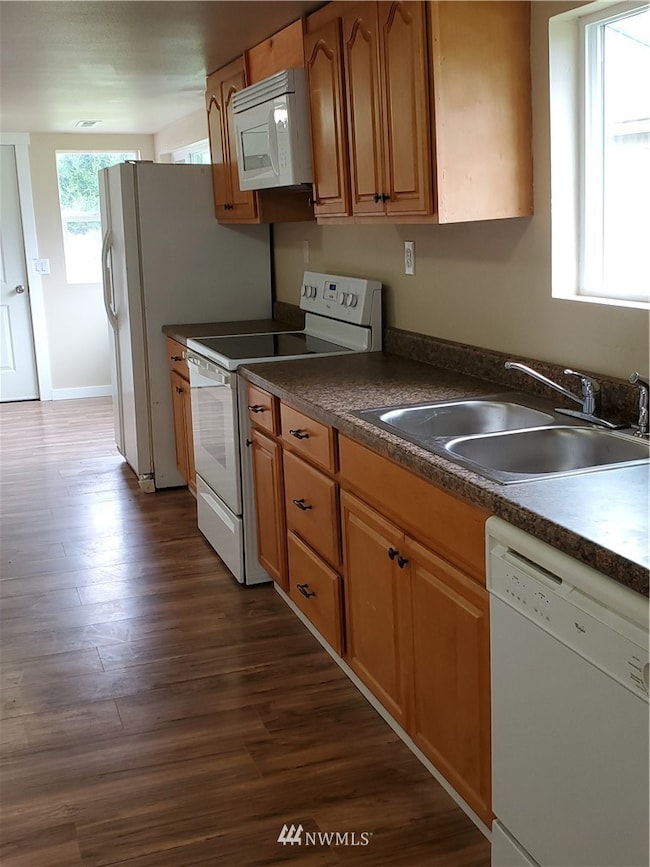 109 N Keller Ave, East Wenatchee, WA 98802 - photo 3