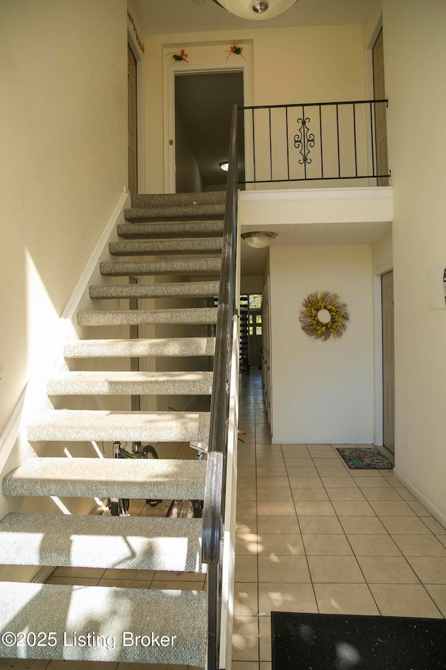 1119 La Fontenay Ct unit 1119, Louisville, KY 40223 - photo 2