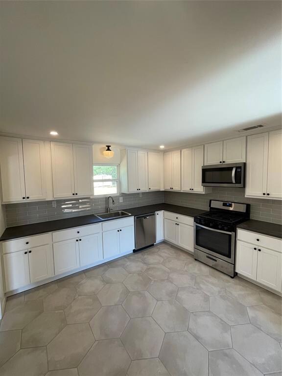 1114 Oakwood Dr, Denton, TX 76205 - photo 3