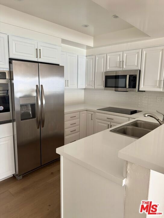 18071 Coastline Dr unit 16, Malibu, CA 90265 - photo 4