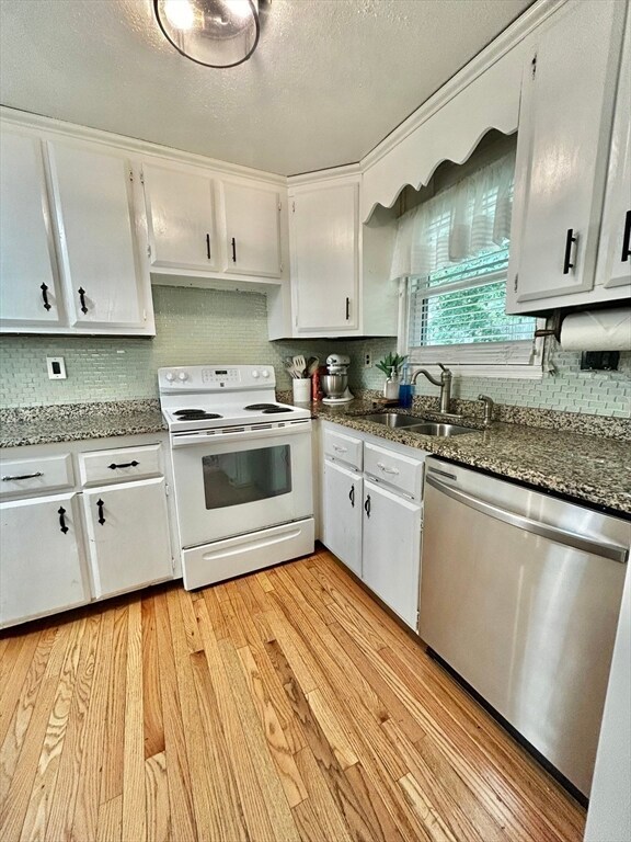 645 Robbins Ave unit 55, Dracut, MA 01826 - photo 4