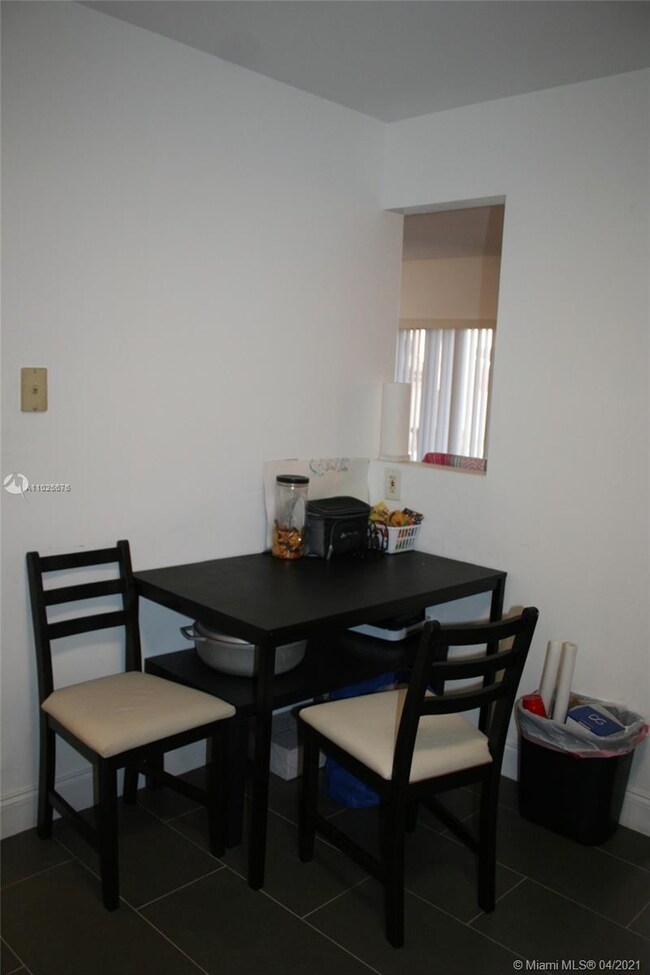 2762 S University Dr unit 9D, Davie, FL 33328 - photo 6